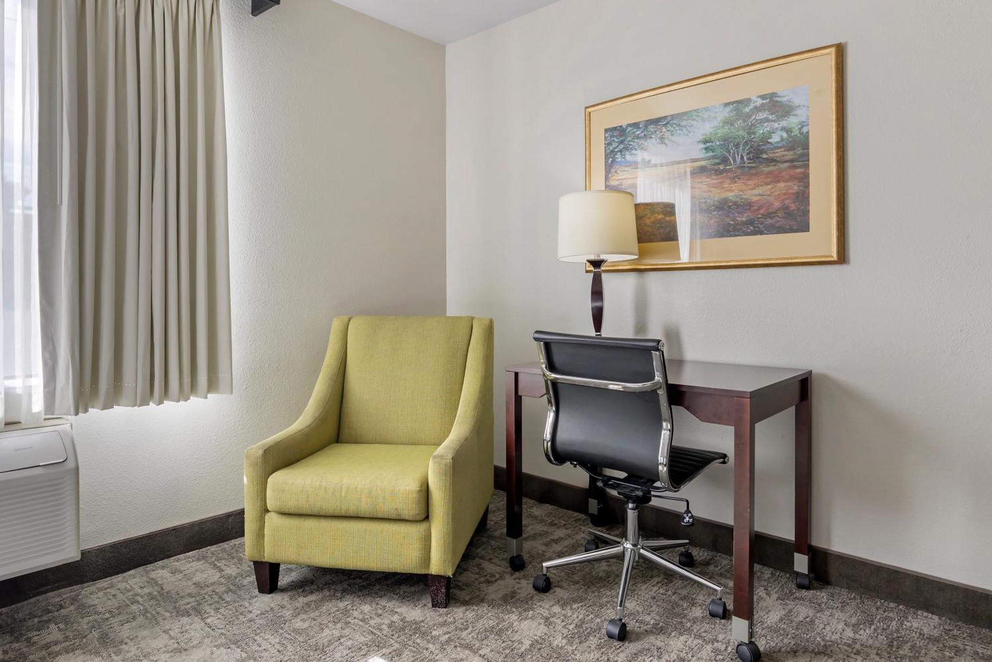 Seaport Inn & Suites Lewiston Bagian luar foto