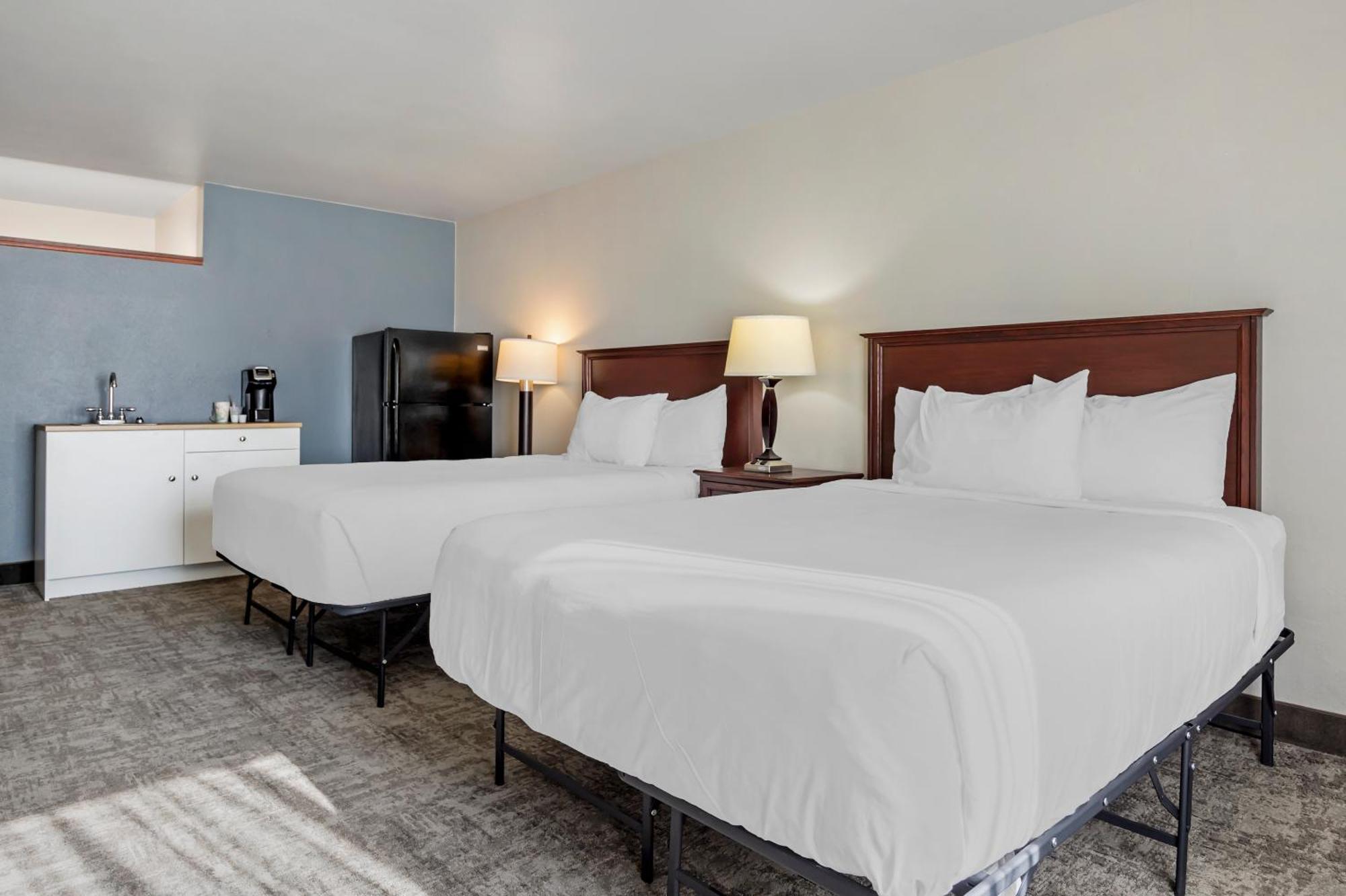 Seaport Inn & Suites Lewiston Bagian luar foto