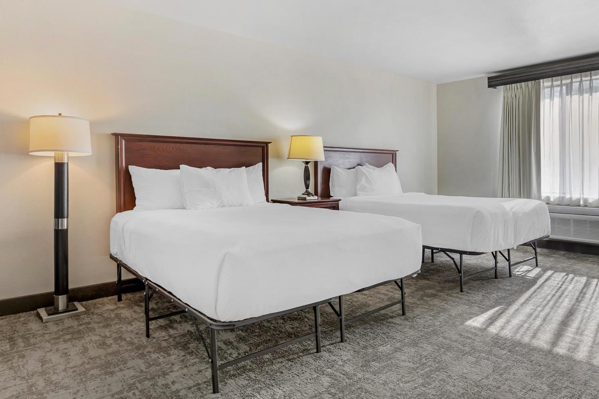 Seaport Inn & Suites Lewiston Bagian luar foto