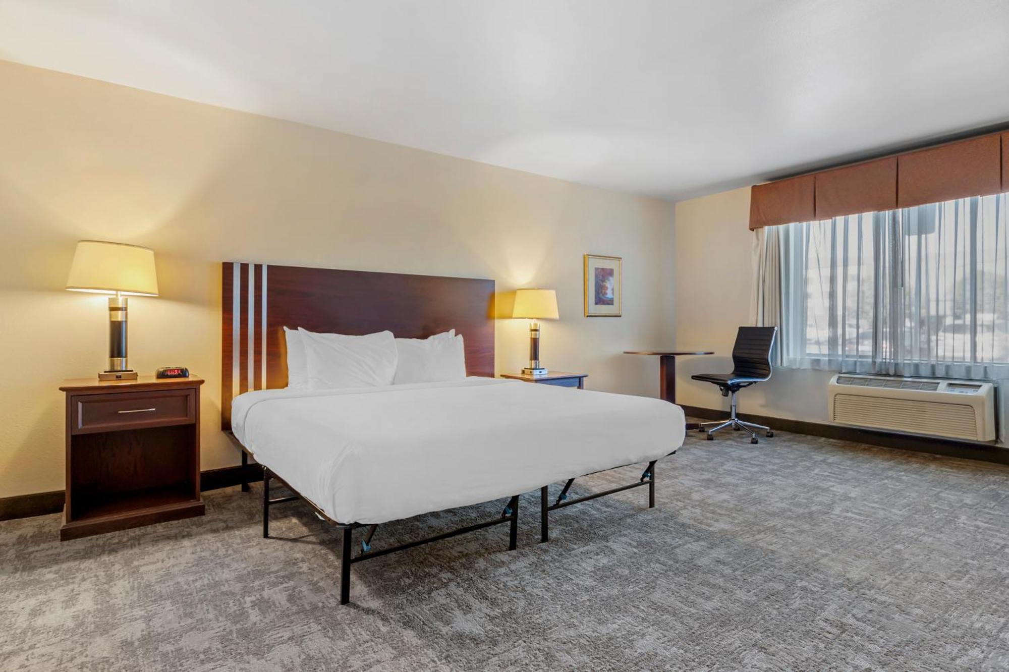 Seaport Inn & Suites Lewiston Bagian luar foto